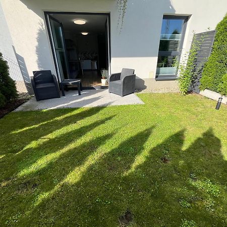 2 Tyskie Apartamenty z ogródkiem NETFLIX Tychy Exterior foto